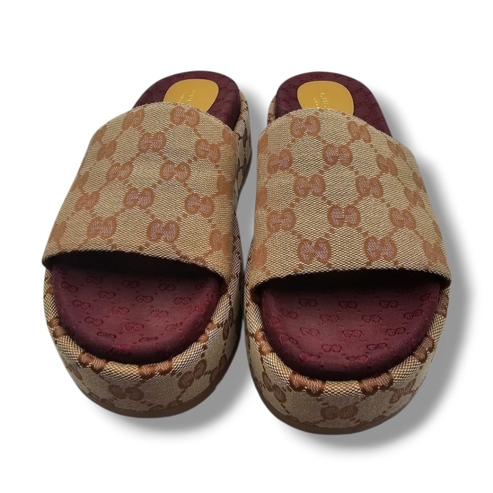 Gucci Beige and Burgundy Slide Sandals